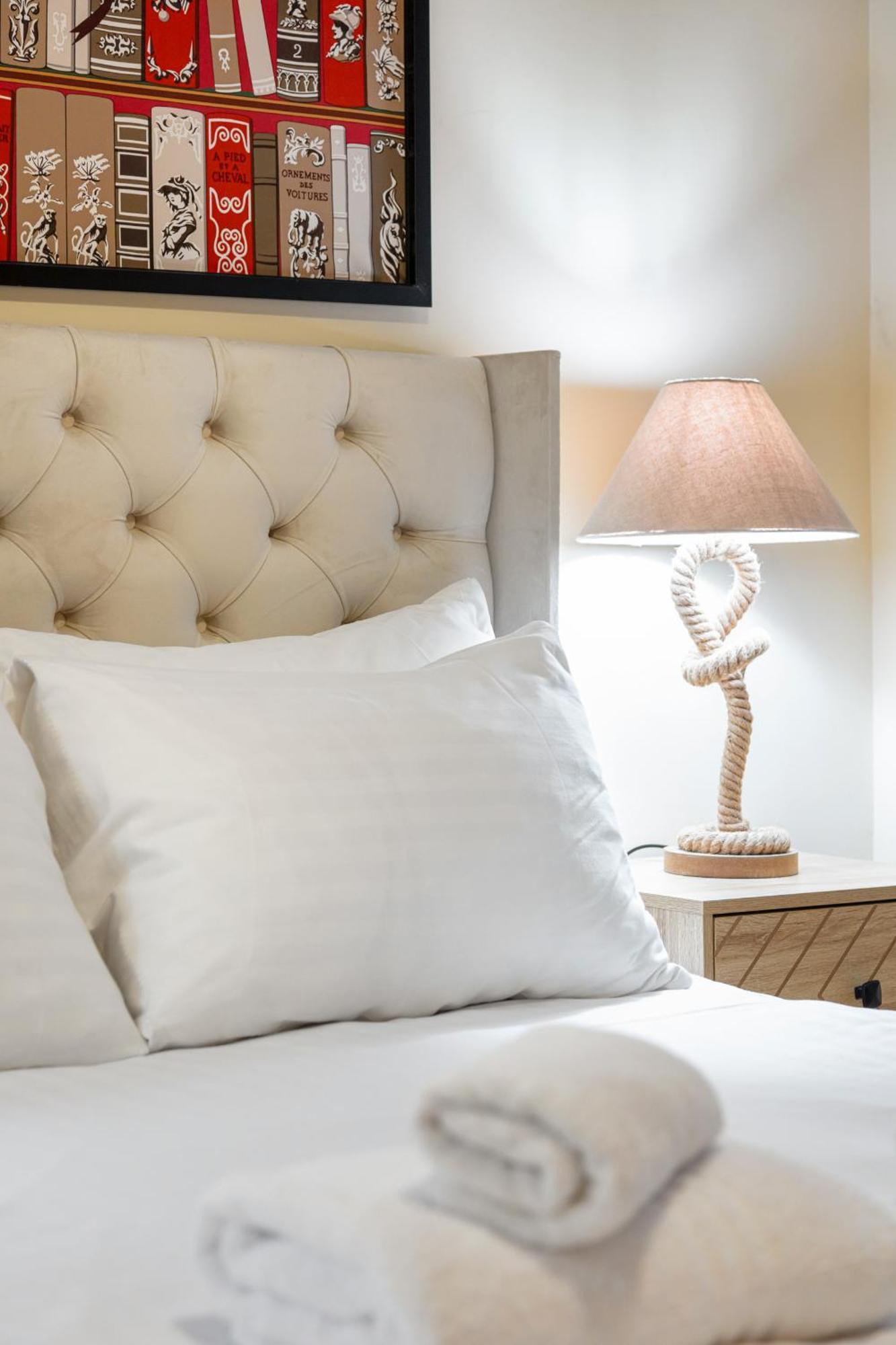 Elegant Kensington Apartment With Patio Londyn Zewnętrze zdjęcie