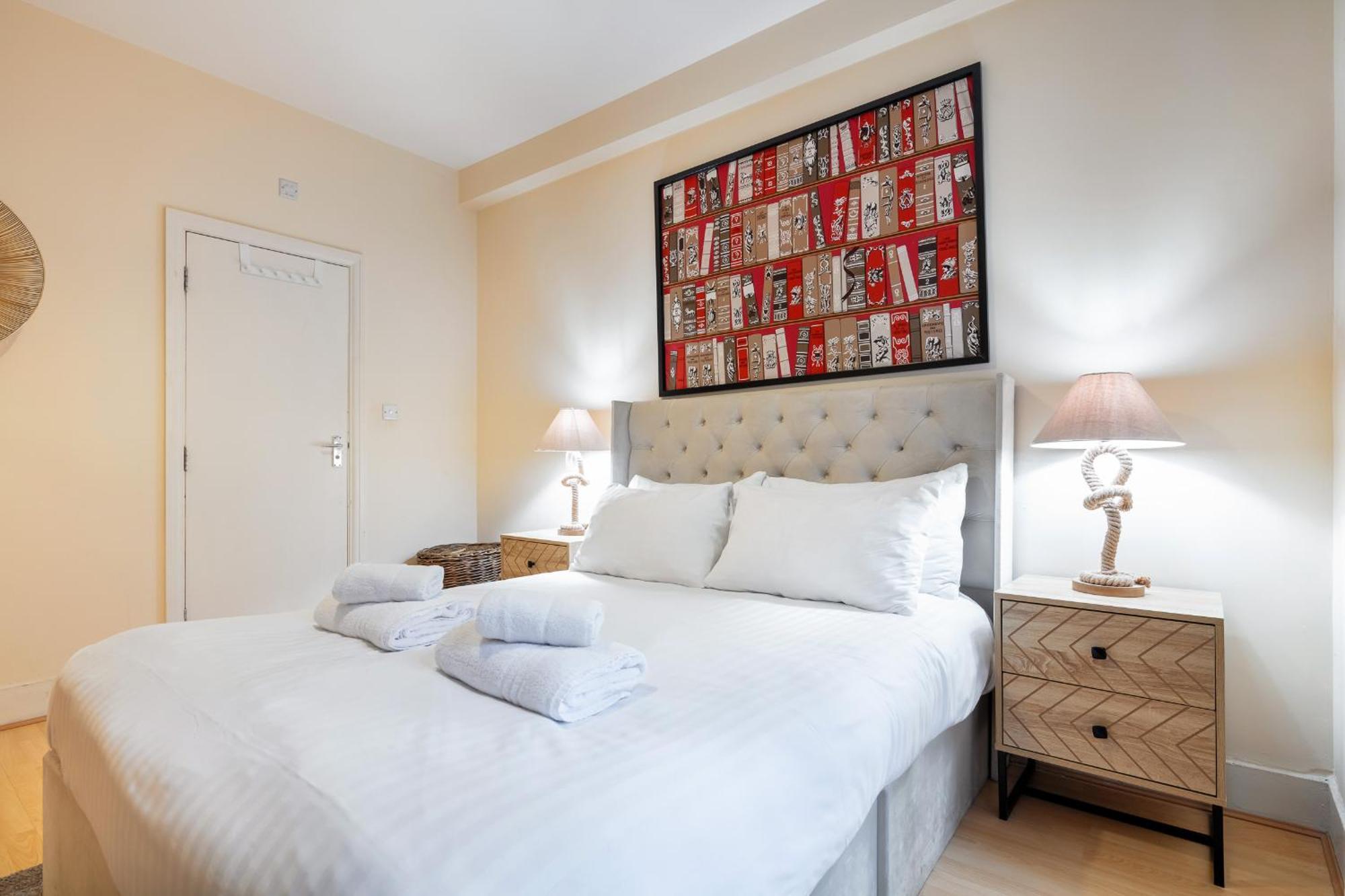 Elegant Kensington Apartment With Patio Londyn Zewnętrze zdjęcie