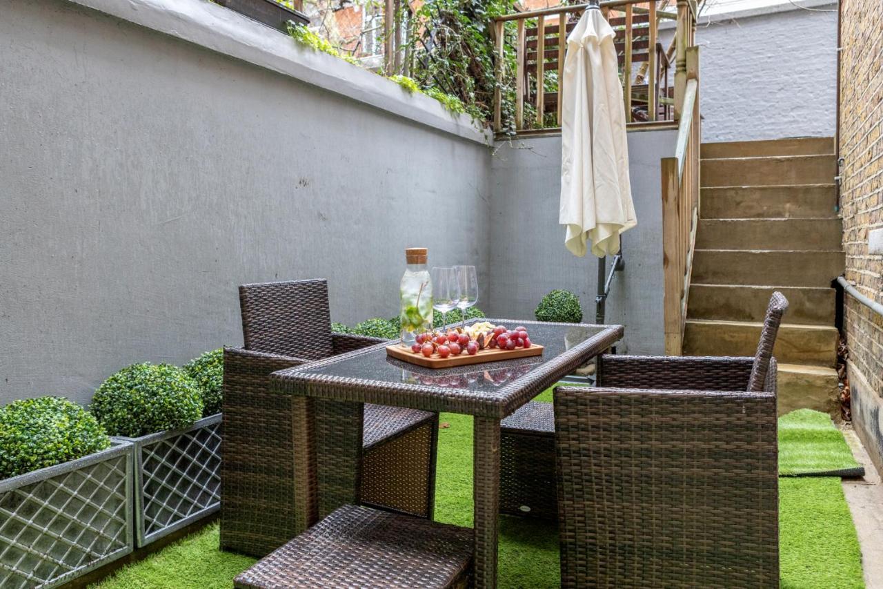 Elegant Kensington Apartment With Patio Londyn Zewnętrze zdjęcie